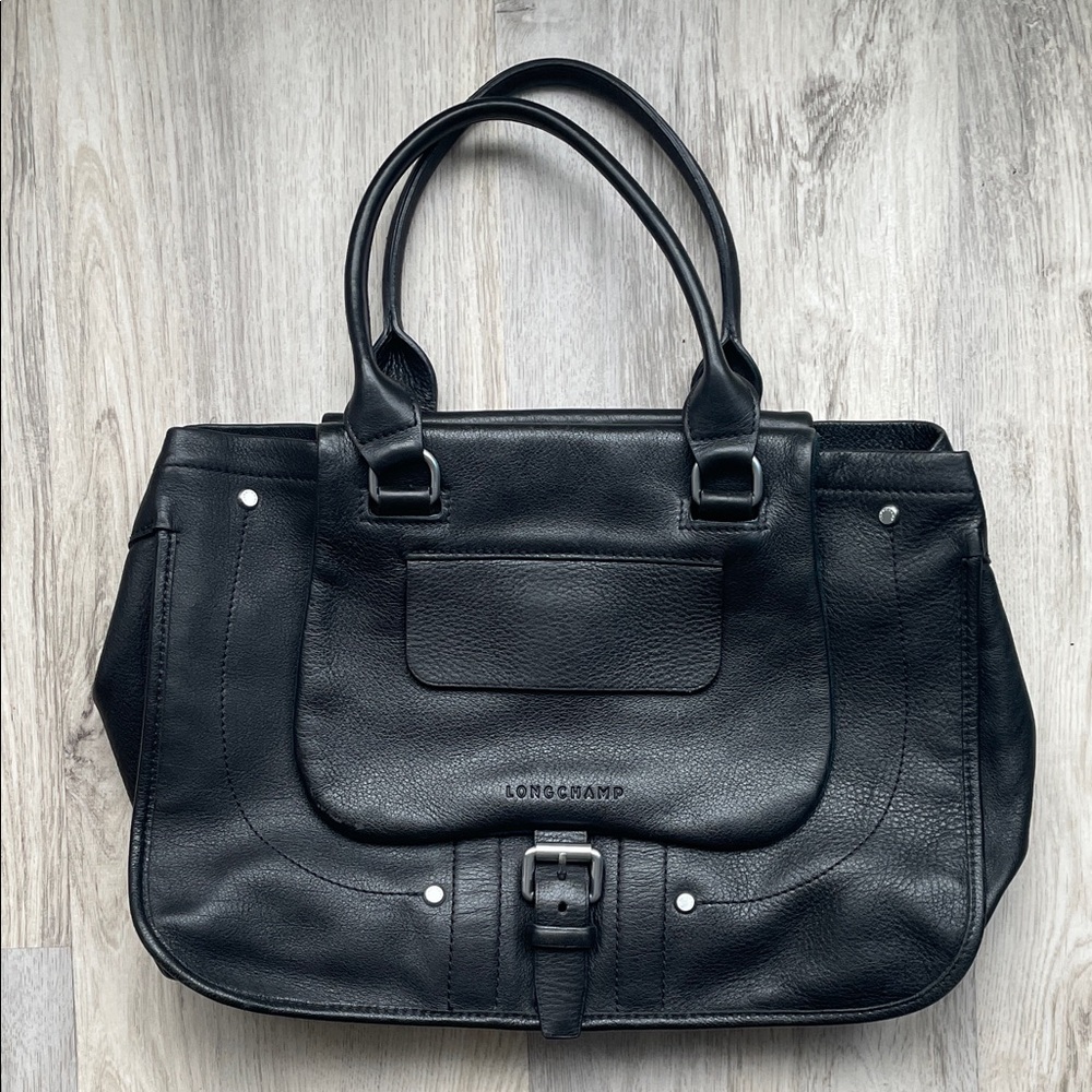 Longchamp pebbled leather elegant Black Shoulder Bag. Slouchy EUC - Picture 9 of 11